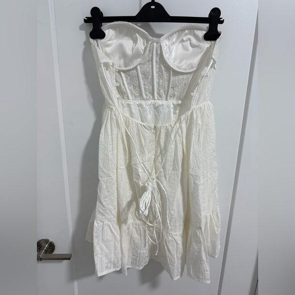 Alamour The Label White Strapless Corset Mini Dress Cotton Embroidered M - Picture 3 of 5